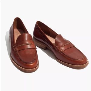 Madewell Elinor Loafer in Dark Chestnut size 9 EUC